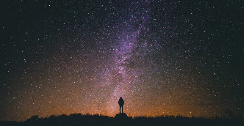 闪亮耀眼的星空风景图片